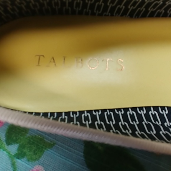 TALBOT'S BALLERINA FLATS - Picture 4 of 8